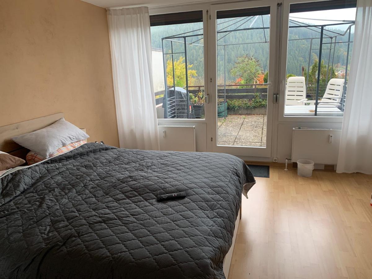 Appartement Mit Herrlicher Aussicht Uebers Murgtal Baiersbronn Exterior foto