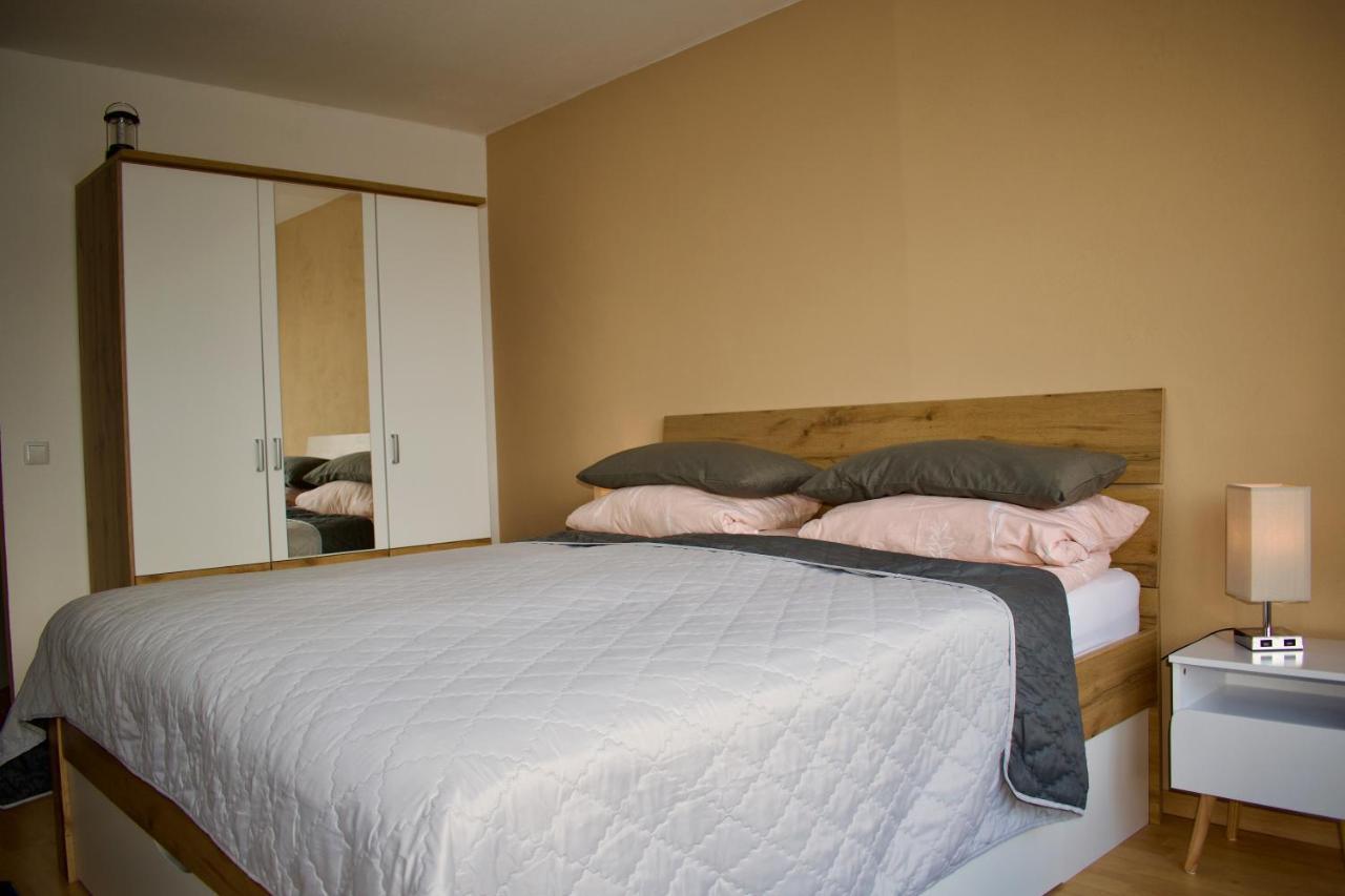 Appartement Mit Herrlicher Aussicht Uebers Murgtal Baiersbronn Exterior foto
